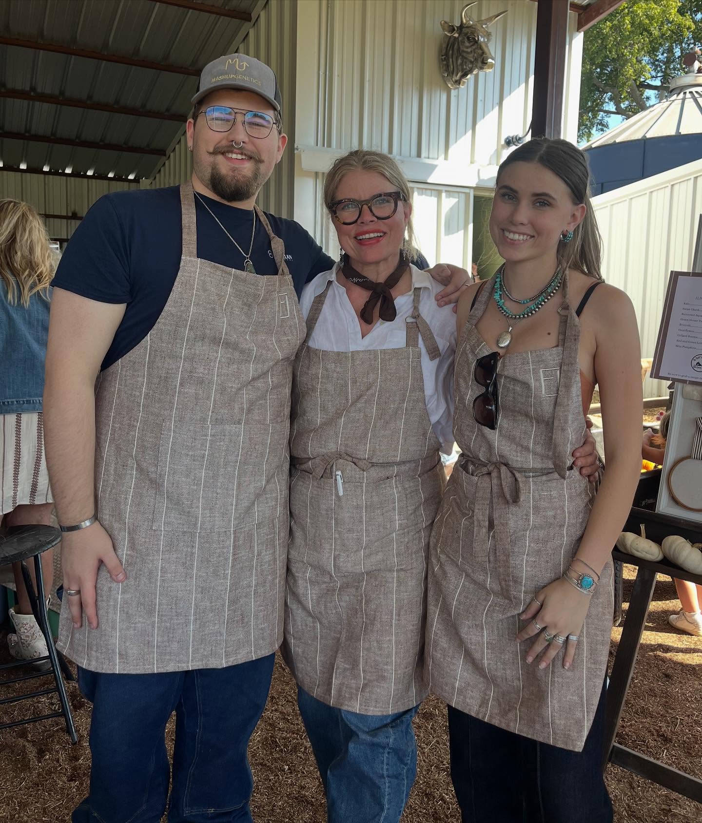 Flintlock Linen Aprons