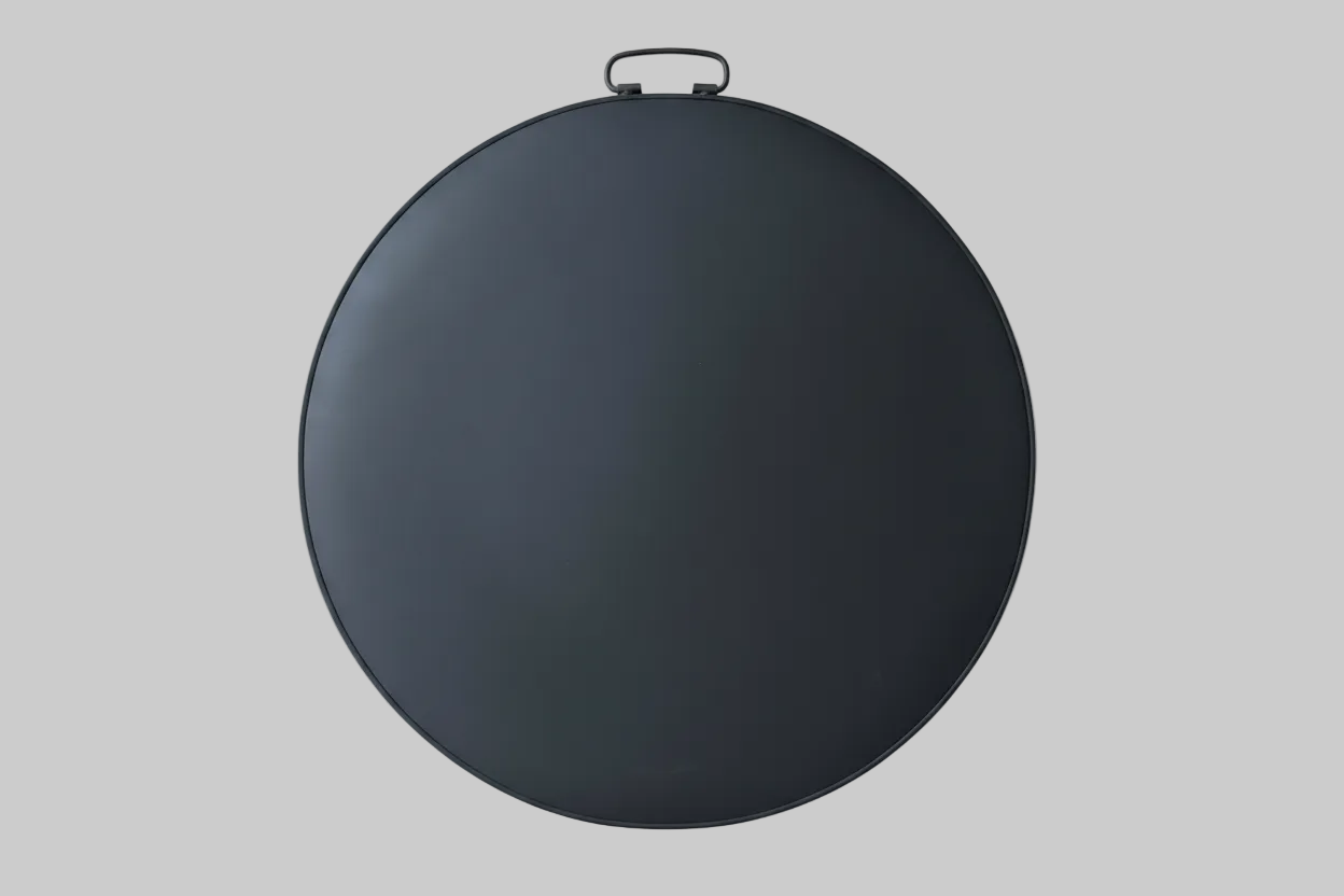 24” Round Metal Chalkboard